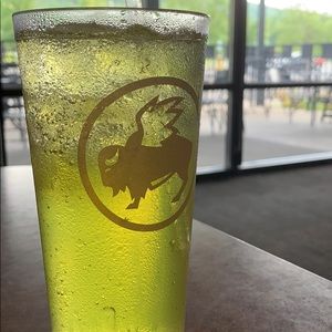 Meet your Posher, Simone